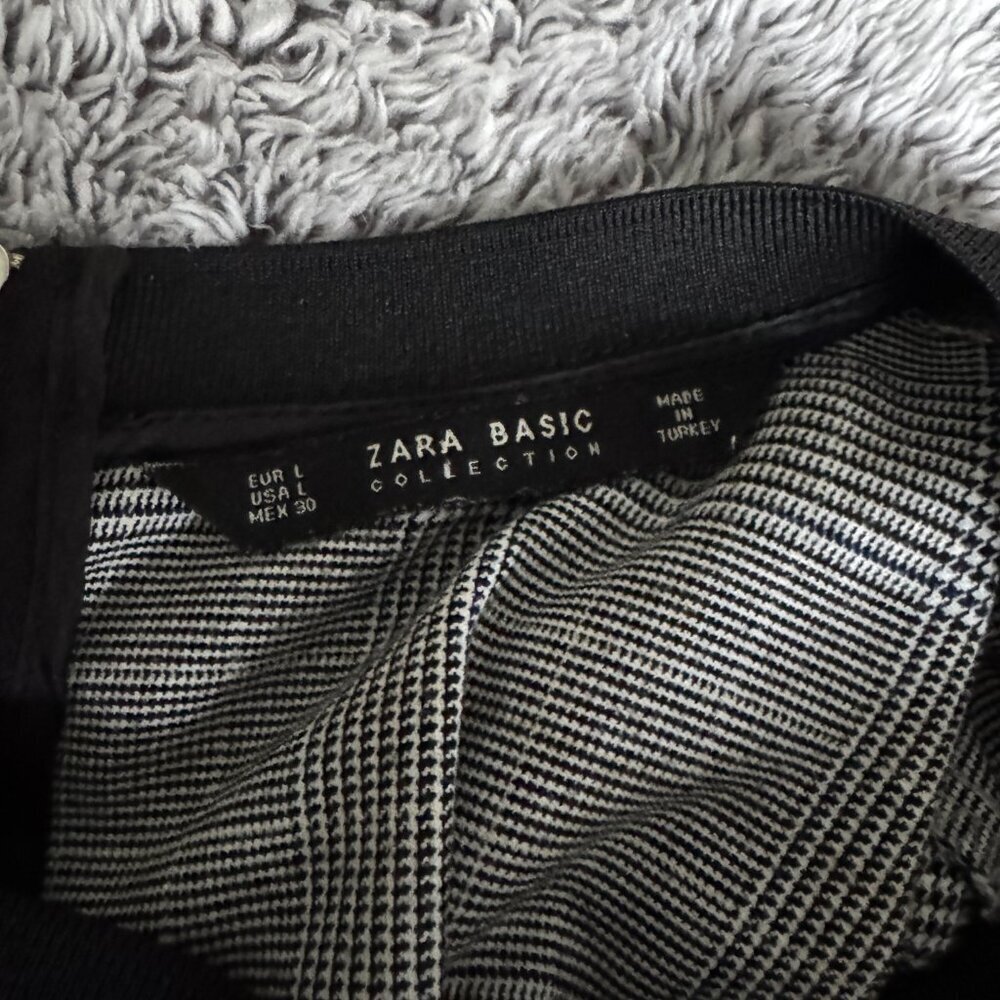Zara | EUC Plaid Houndstooth Short Sleeve T-Shirt Blouse in Gray/Black Large - Picture 10 of 10